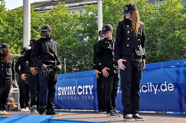 Swim_City   003.jpg